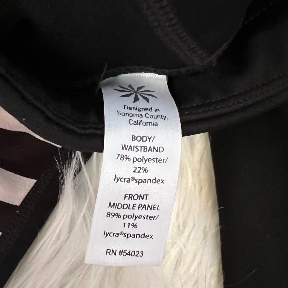 Athletic Black and White Leggings Athleisure XXS - Picture 4 of 4